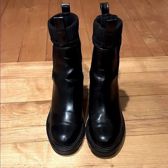 Zara Track Sole Black Sock Boot Women’s Size 8 - Picture 4 of 8